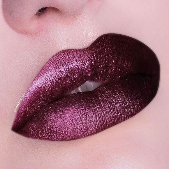 Jeffree Star Other - New! No Tea, No Shade Jeffree Star Velour Liquid Lipstick VLL NWT NIB Metallic